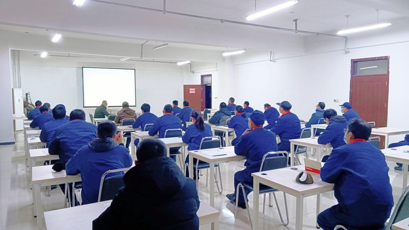 上海心理咨询师培训师资对比：如何挑选优质师资？**